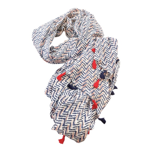 NWT J. McLaughlin Woman’s Scarf OS - Picture 9 of 9